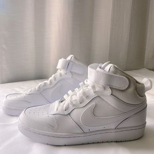 US size 7Y, white Nike high-tops. lace-up/velcro ankle strap